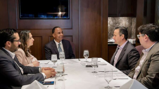 Se reúne Marco Bonilla con alcalde de El Paso Texas para colaborar entre ambas ciudades