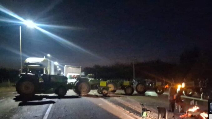 DÍA 4: Bloqueos carreteros