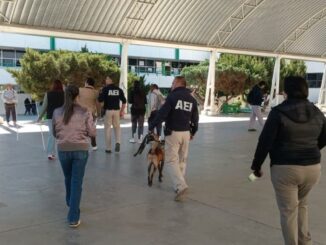 Visita GOECHI a planteles del COBACH en ciudad Chihuahua