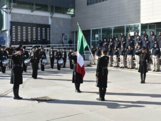 Realiza GOECHI últimos honores a la bandera del 2025 en la Zona Norte