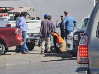 Muere hombre al caerle un aire acondicionado en la colonia San Felipe