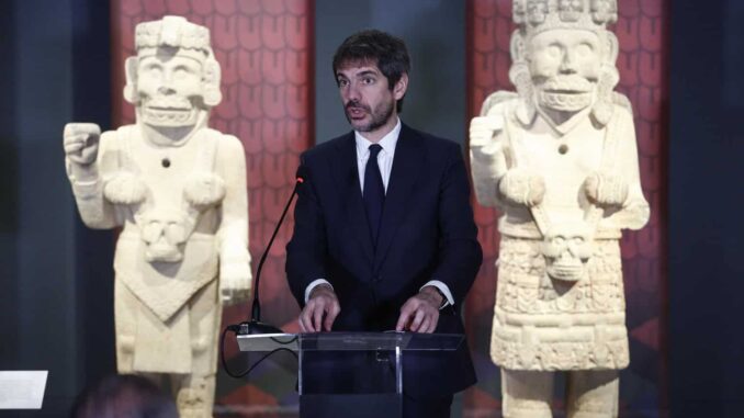Ministro de Cultura español afirma que no hay que tener miedo a pedir perdón a México por la Conquista