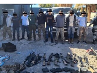 Federales detienen a líder de «Los Cabrera» y 10 más; aseguran armamento y artefactos explosivos