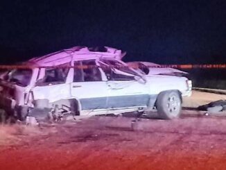 Mueren tres hombres en volcadura sobre tramo Guerrero-La Junta; uno identificado