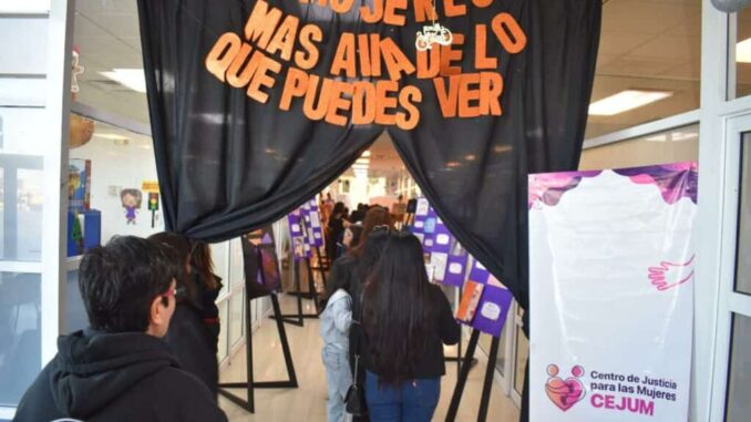 Culmina CEJUM 16 días de activismo con la exposición ‘Mujeres: más allá de lo que puedes ver’