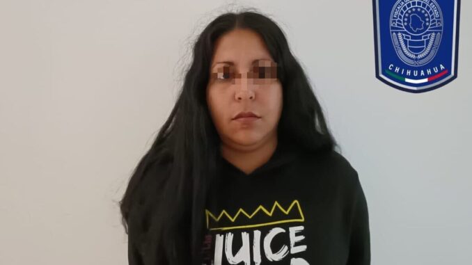 Detienen en flagrancia a mujer por desobediencia durante operativo de investigación