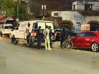 Detienen a sujeto con arma falsa en el Centro Histórico