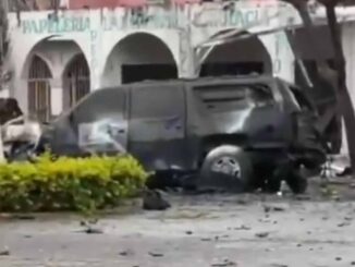 Fiscalía de Michoacán confirma que el coche bomba en Coahuayana fue activada a distancia