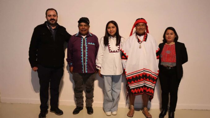 Condecoran a Ane López Olivas y Martín Chávez Ramírez con el Premio de Literatura Indígena “Erasmo Palma” 2025