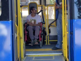 Anuncia Desarrollo Humano ajustes al servicio de transporte adaptado durante periodo vacacional