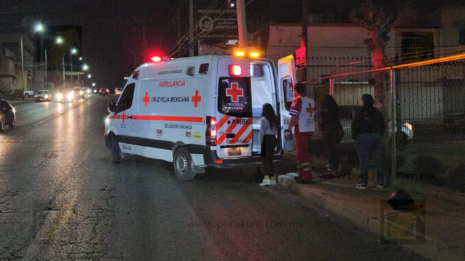 Motociclista queda lesionado tras presunto choque en avenida José María Iglesias