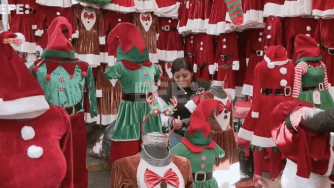 Las fiestas decembrinas fortalecen el comercio informal en México