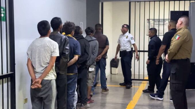 Libera DSPM a 31 detenidos por faltas administrativas para que pasen Navidad con sus familias