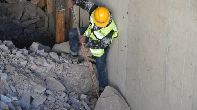 Continúa Municipio sin pausas, trabajos en el puente de Riberas de Sacramento