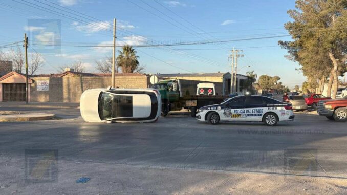 Choque con volcadura en Lombardo Toledano y Quinta