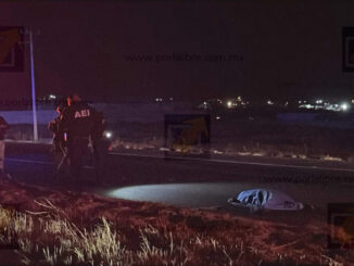 Hombre pierde la vida tras ser embestido por vehículo fantasma en la carretera