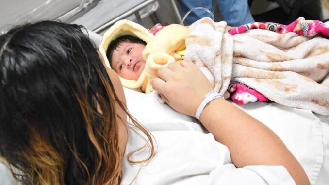 MediChihuahua recibe a los primeros bebés de 2026 en el estado