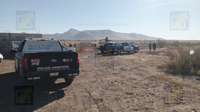 Hallan cuerpo calcinado y decapitado dentro de un arroyo al sur de la ciudad