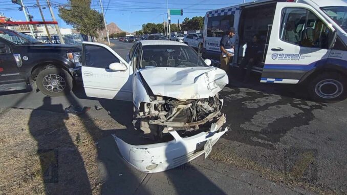 Choque en Homero y Pascual Orozco deja una persona lesionada
