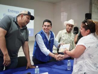 Entrega Gobierno del Estado más de 550 mil pesos en apoyos a emprendedores de Camargo
