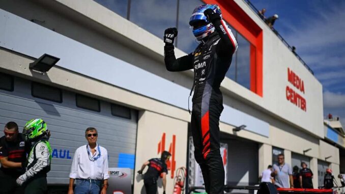 El potosino ‘Joss’ Garfias pisará a fondo en la recta final de la temporada 2025