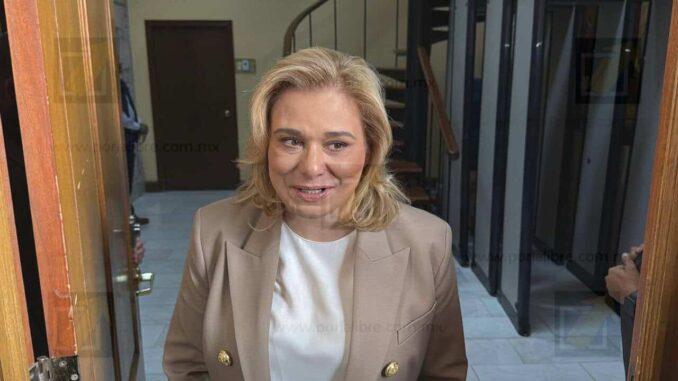 Maru Campos desafía a Eugenio Baeza: “Revisa la infraestructura del Estado antes de opinar”