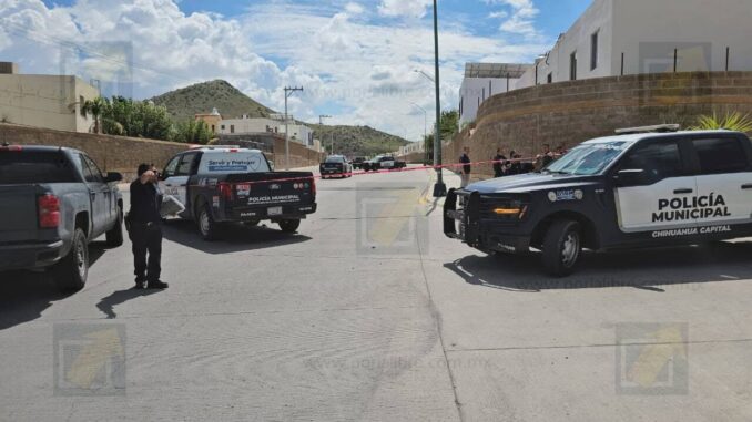 Balacera sacude fraccionamiento Provincia de Cantabria; dañan 4 casas
