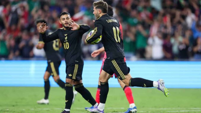 México rescata el empate ante Corea del Sur