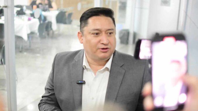 Destaca Alfredo Chávez relevancia del Día Estatal de la Persona Mediadora en Chihuahua