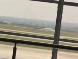 Avión militar se accidenta tras aterrizar en el AIFA