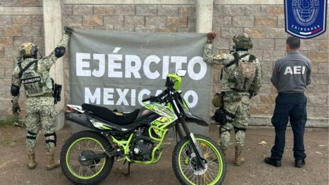 Asegura Operativo Conjunto motocicleta y porciones de metanfetamina en Parral