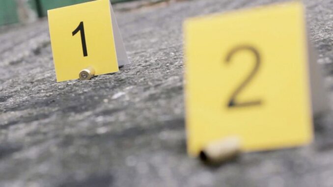 Disparan a adolescente de 13 años en León; buscó ayuda en farmacia