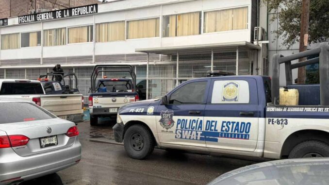 Trasladan a la FGR  bajo fuerte operativo a a detenidos en Guachochi