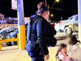 Rescatan a niña de accidente en la colonia Libertad