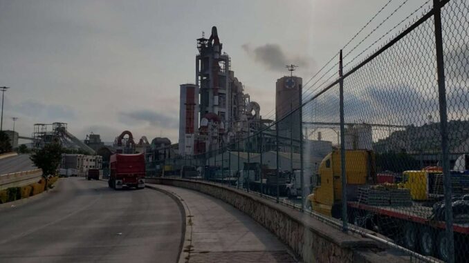 Cumplimiento de orden judicial desata balacera en Ciudad Cooperativa Cruz Azul, Hidalgo