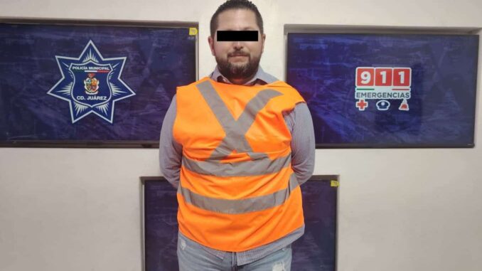 Presentan a sujeto que disparó contra dos jóvenes durante persecución