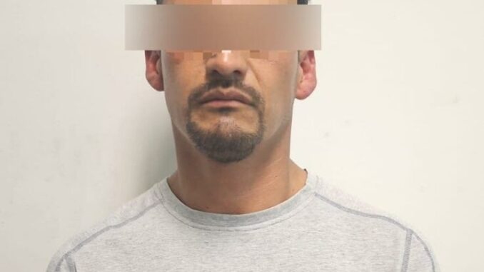 Detiene AEI a dos sujetos por posesión de metanfetamina