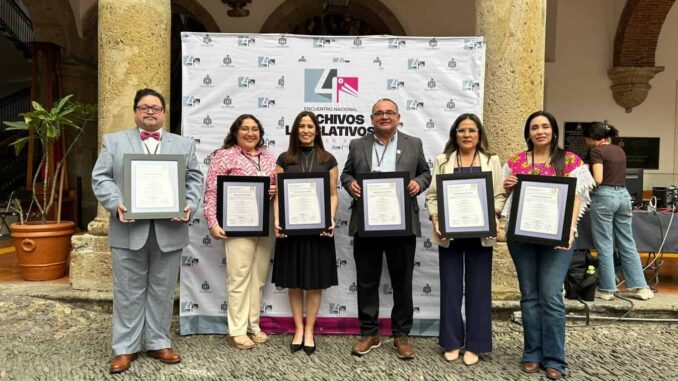 Congreso de Chihuahua, miembro de la primera Mesa Directiva de Archivos Generales de los Poderes Legislativos del País
