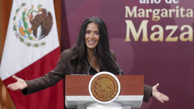 Salma Hayek destaca apoyo de gobernadoras de Veracruz y Quintana Roo