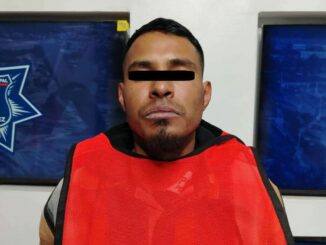 Amenaza con un machete a su vecina; lo detienen