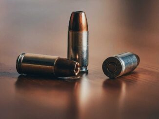 Estadounidense de 23 años murió baleado por agente de ICE en Texas en marzo, según medios