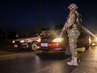 Pakistán bombardea Kabul y declara entrar en «guerra abierta» con Afganistán