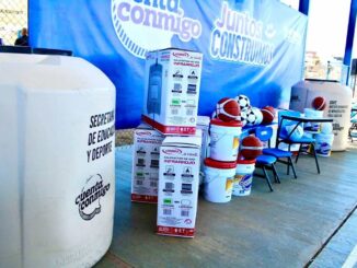 Gestiona Arturo Medina equipo para escuelas de Guadalupe y Calvo; “Gobernadora nos atendió, ya enviamos mobiliario”