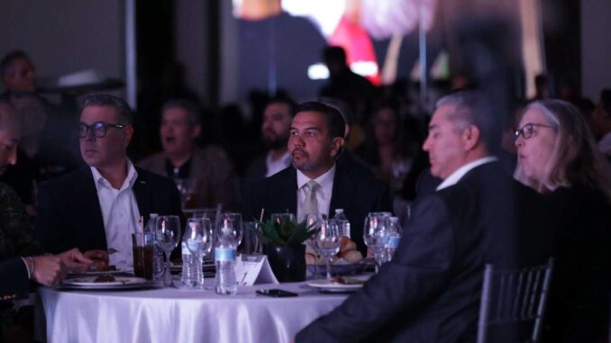 Asiste alcalde al informe anual de FICOSEC y refrenda alianza con empresarios