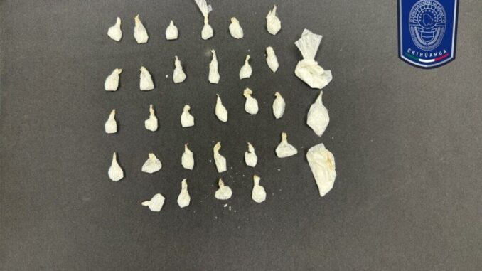 Detiene COE en flagrancia a hombre con droga