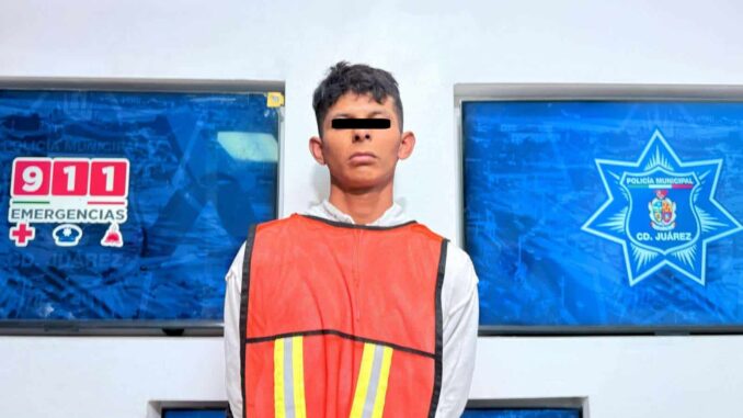 Detienen a narcomenudista, lo investigan por asaltos