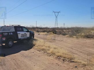 Hallan cuerpo envuelto en cobija en lote baldío del Ejido Nuevo Sacramento