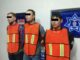 Detienen a 3 con droga y pistolas de postas