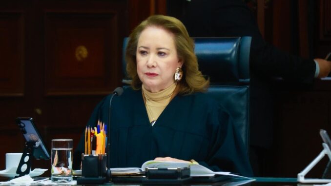 Defiende Yasmín Esquivel incluir los delitos de violencia familiar en las fiscalías de género