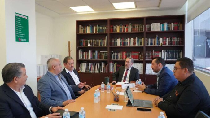 Sección 8 del SNTE impulsa y fortalece gestiones para la construcción de un Hospital del ISSSTE en Chihuahua